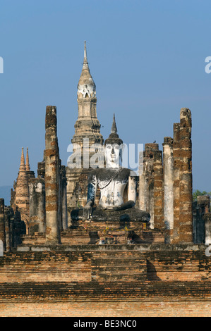 Sitzende Buddha Tempel Wat Mahathat, Sukhothai, Thailand, Asien Stockfoto