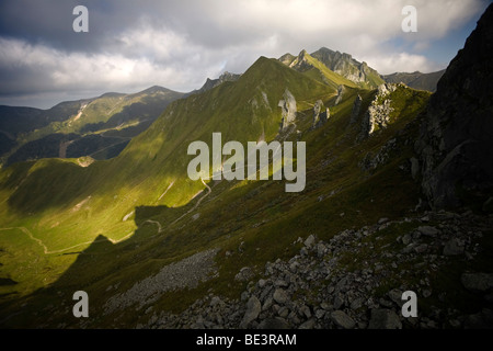 Das Courre Tal im Sancy-massiv (Puy de Dôme - Auvergne - Frankreich). Le Val de Courre Dans le Massif du Sancy (Frankreich). Stockfoto