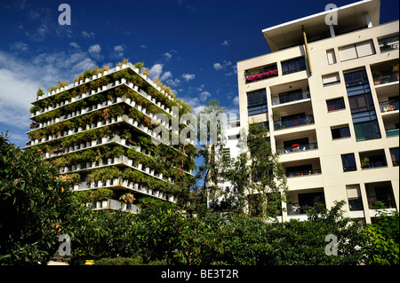 Paris, Frankreich, Immobilien, Wohngebäude „Tower Flower“ Apartment Building Investing, ökologisches Design, (Kreditarchitekt: Edouard Francois) Architektur Stockfoto