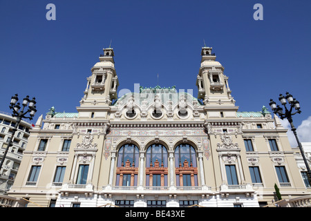 Fassade des berühmten Casinos aus der Terrasse monte carlo Monaco Südfrankreich Stockfoto