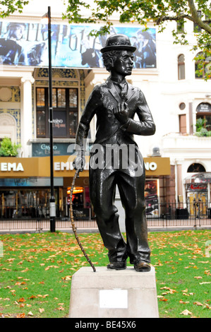 Charles Spencer Chaplin, Skulptur, Leicester Square Park, London, England, Vereinigtes Königreich, Europa Stockfoto