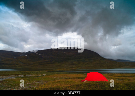 Zelt in Kungsleden in Lappland, Schweden, Skandinavien, Europa Stockfoto