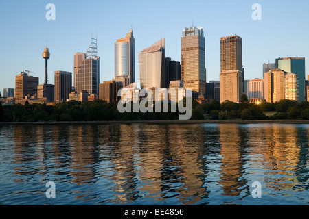 Blick auf die Skyline von Sydney im Morgengrauen. Sydney, New South Wales, Australien Stockfoto