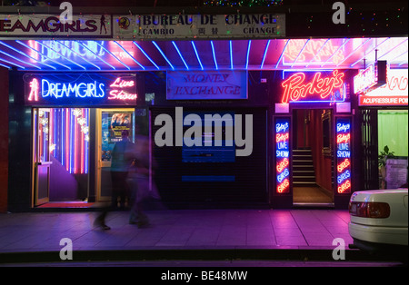 Stripclubs und hellen Neon auf Darlinghurst Road.  Kings Cross, Sydney, New South Wales, Australien Stockfoto