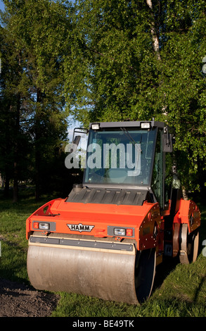 Hamm HD 75 Knickgelenk Tandemrolle, Finnland Stockfoto