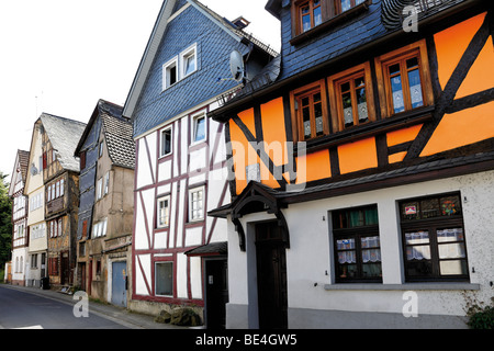 Historisches Fachwerkhaus beherbergt, Herborn, Lahn-Dill-Kreis, Hessen, Deutschland, Europa Stockfoto