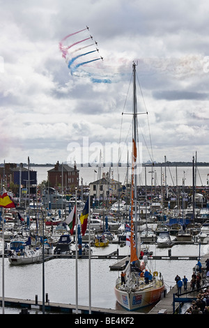 Porträtfoto von der Red Arrows Team beim Humberside Clipper Race in Hull anzeigen Stockfoto