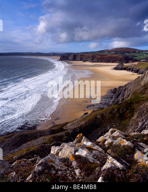 Threecliff Bucht an der Küste von Gower suchen in Richtung des Dorfes Penmaen und großen Tor, hinter denen sich der Strand von Oxwich Bay. Gower, South Wales. Stockfoto