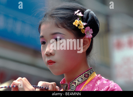 Chinesin im Bun-Festival, Hong Kong, China, Asien Stockfoto