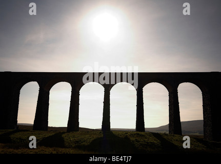 Ribblehead-Viadukt, Ribblesdale, Yorkshire Dales, England, UK Stockfoto