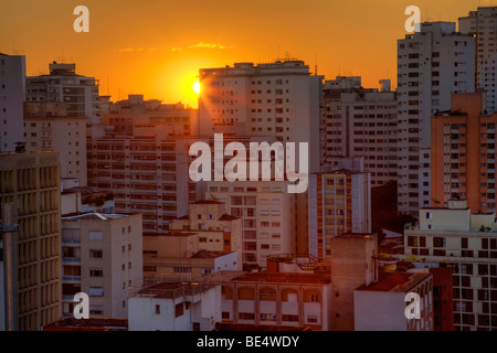 Dämmerung in der Stadt Sao Paulo Brasilien Stockfoto