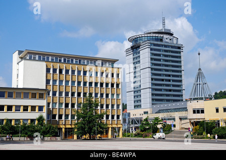 Architektur auf dem Platz der Deutschen Einheit Platz, Suhl, Thüringen, Deutschland, Europa Stockfoto