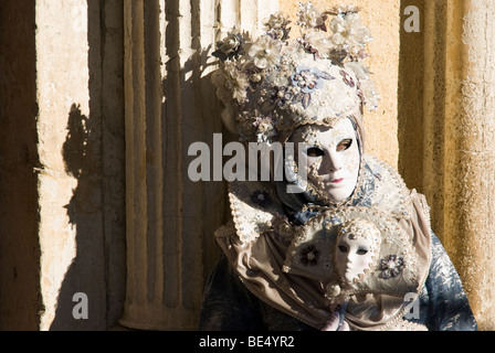 Venedig Karneval 2009 Teilnehmer auf der Piazza San Marco. Stockfoto