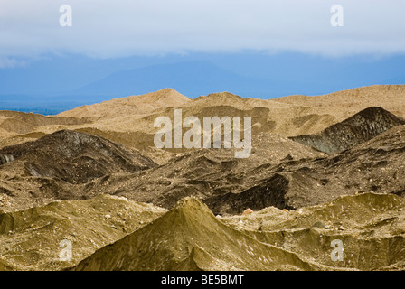 Schutt bedeckt Endstation der Kennecott Gletscher, Wrangell-St.-Elias-Nationalpark Alaska Stockfoto