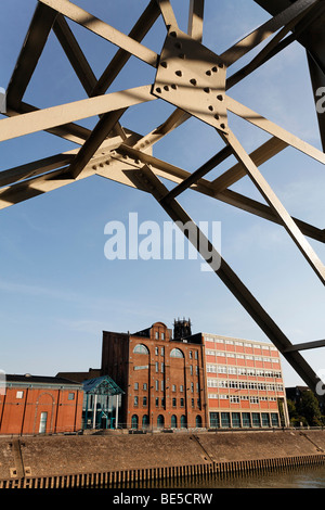 Kultur Und Stadthistorisches Museum kulturelle und historische Museum der Stadt, ehemalige Lagerhalle, Innenhafen, Duisburg, Ruhr Stockfoto