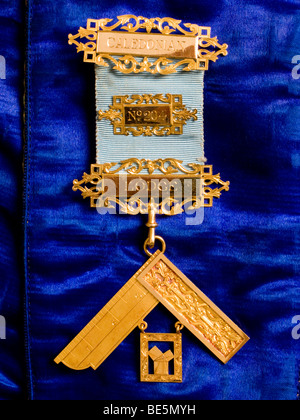 Freimaurer-Past Master-Medaille Juwel in 18 Karat Gold. Stockfoto