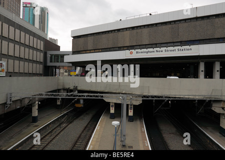 Der alte Bahnhof Birmingham New Street vor der Sanierung im Jahr 2013/2014 Stockfoto