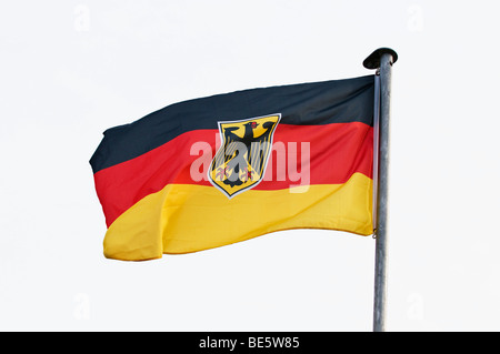 Deutschland-Flagge, streckte sich durch den wind Stockfoto