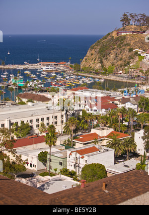 AVALON, Kalifornien, USA - Hafen und Stadt von Avalon, Santa Catalina Island Stockfoto