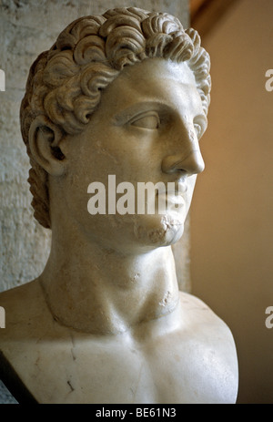 Antike Büste des römischen Kaisers Augustus, Galerie, Kapitolinische Museen, Palazzo Nuovo, Kapitol, Rom, Latium, Italien, Europa Stockfoto