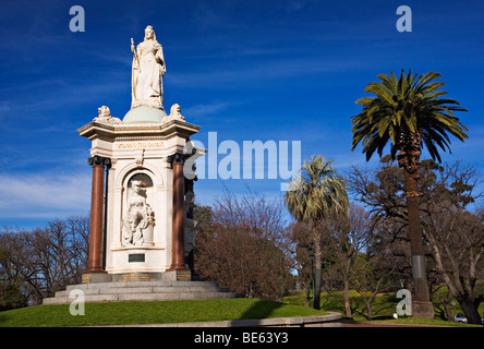 Melbourne Skulpturen / Queen Victoria Monument in der Domäne Gardens.Melbourne Victoria Australien. Stockfoto