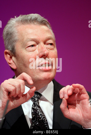 ALAN JOHNSON MP SECRETARY OF STATE FOR HEALTH 24. September 2008 MANCHESTER Stadtzentrum von MANCHESTER ENGLAND Stockfoto