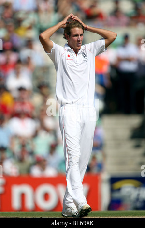 STUART BROAD ENGLAND & NOTTINGHAMSHIRE CCC BRIT OVAL LONDON ENGLAND 23. August 2009 Stockfoto