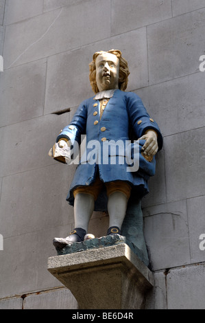 Abbildung auf St.-Andreas Kirche, Holborn, London, England, Vereinigtes Königreich Stockfoto