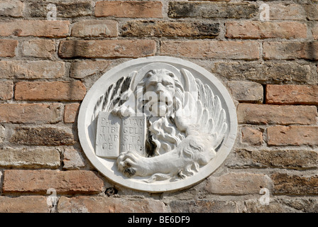 Marcus Löwen, das Symbol der Stadt ein Haus Fassade, Venedig, Venezia, Italien, Europa Stockfoto