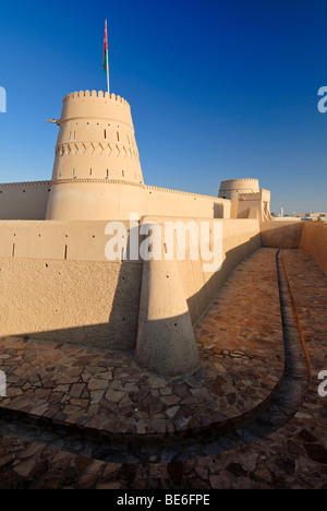 Historischen Adobe Festung Al Khandaq Fort oder Burg, Buraimi, Al Dhahirah Region, Sultanat Oman, Saudi-Arabien, Mittlerer Osten Stockfoto