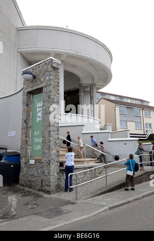 Tate Gallery, Porthmeor Beach, St. Ives, Cornwall, England, Vereinigtes Königreich. Stockfoto