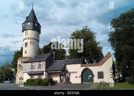 Friedberger Warte, Wachturm aus dem 14. Jahrhundert, Frankfurt Am Main, Hessen, Deutschland, Europa Stockfoto