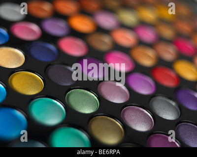 Bunten Lidschatten palette Stockfoto