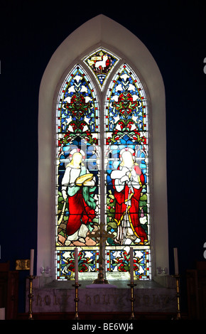 Glasfenster, Str. Peters Kirche, Blaenavon, Torfaen, South Wales, UK Stockfoto