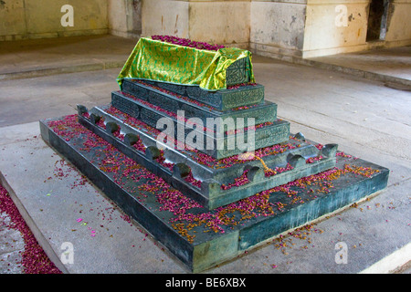 Sultan Mohammed Quli Qutb Grab an den Qutb Shah Gräbern in Golconda in Hyderabad Indien Stockfoto