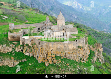 Historische armenische orthodoxe Kirche Tatev Kloster in der Nähe von Goris, Armenien, Asien Stockfoto