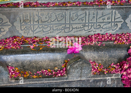 Sultan Mohammed Quli Qutb Grab an den Qutb Shah Gräbern in Golconda in Hyderabad Indien Stockfoto