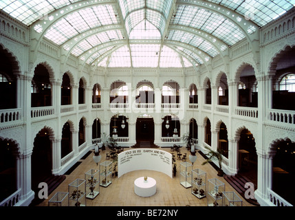 Kuppelsaal im Museum für angewandte Kunst, ungarischen Jugendstil, Budapest, Ungarn, Europa Stockfoto