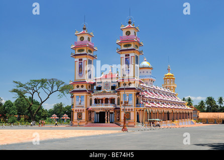 Cao Dai Tempel, Nui Ba Den, Tay Ninh, Vietnam, Asien Stockfoto