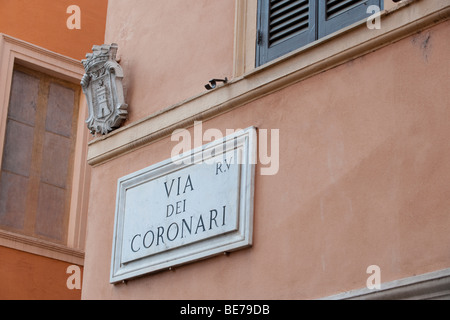 Eine Straße Zeichen für Via dei Coronari in Rom, Italien Stockfoto
