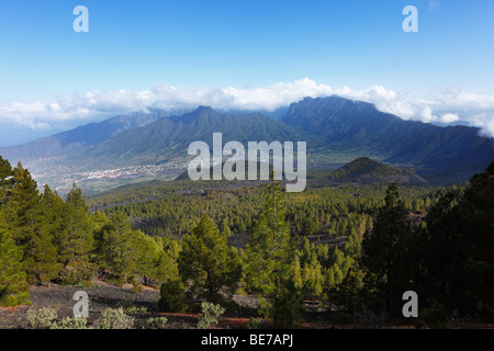 Caldera de Taburiente und El Paso, Blick vom Aussichtspunkt Mirador de Birigoyo, La Palma, Kanarische Inseln, Spanien, Europa Stockfoto