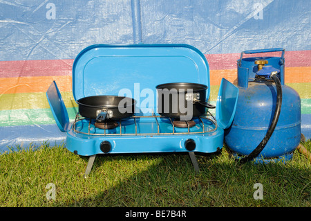 Küche Herd und gas - Camping im Lake District auf einen Aufenthalt-Kation, Cumbria. Vereinigtes Königreich. Stockfoto