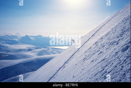 Skifahren in den Lyngen Alpen, arktische Norwegen Stockfoto