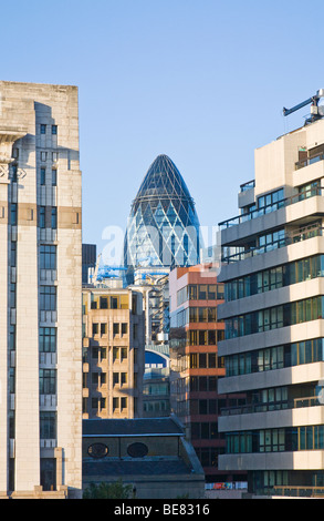 London Skyline der Stadt, zeigt eine Reihe von modernen und traditionellen Baustile und Architektur. VEREINIGTES KÖNIGREICH. Stockfoto