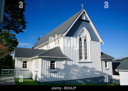 St John's Anglican Church, Waihi, auf dem State Highway 2, North Island, Neuseeland. Waihi ist der Ort der Großen Martha Goldmine. Stockfoto