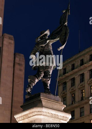 Kanada, Quebec, Montreal, Statue der de Paul Chomedey de Maisonneuve, Place d ' Armes, Maisonneuve war der Gründer von Montreal im Jahre 1642 Stockfoto