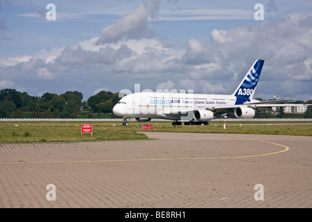 Airbus A380 in Hamburg-Finkenwerder, Hamburg, Deutschland, Europa Stockfoto