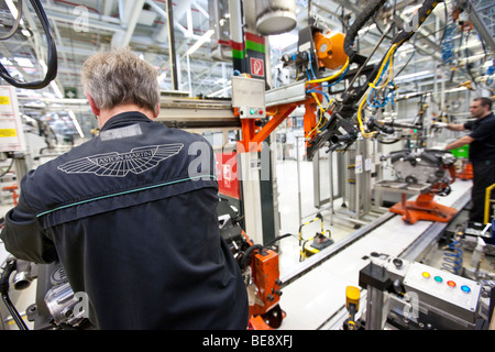 Produktion von Aston Martin V12 Motors, Aston Martin-Motorenwerk in Köln, Rheinland-Pfalz, Deutschland, Europa Stockfoto