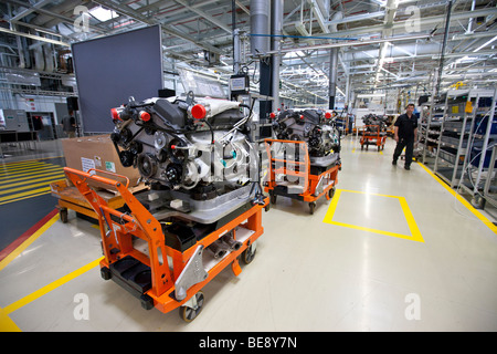 Produktion von Aston Martin V12 Motors, Aston Martin-Motorenwerk in Köln, Rheinland-Pfalz, Deutschland, Europa Stockfoto