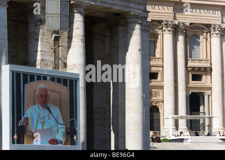 Italien Italia Italienisch Rom Roma römische Lazio Hauptstadt Europa Europäische Vatikanstadt Saint St.-Peter Petersplatz Piazza San Pi Stockfoto